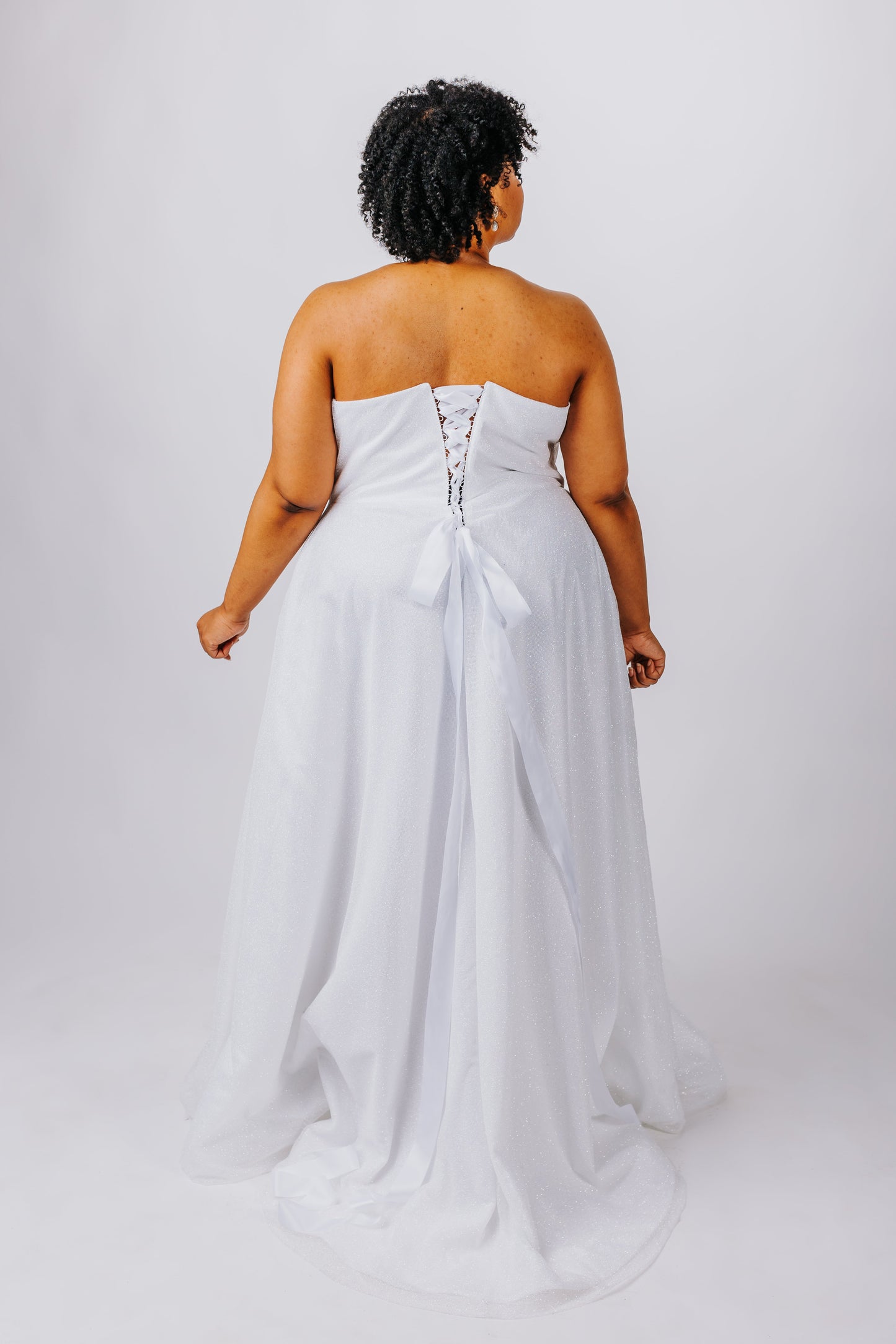 Size 20-24 Sample - Mara Gown