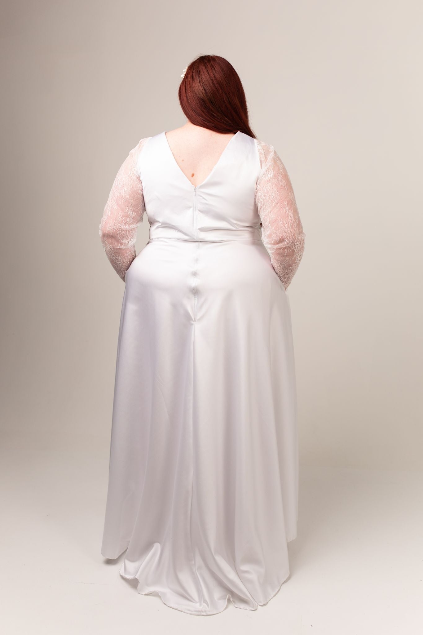 Size 20 Sample - Nora Gown with Chantilly Lace Sleeves
